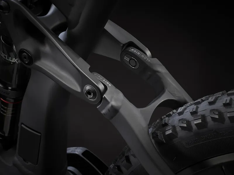 TREK Rail 5 Gen 2 500Wh Electric Mountain Bike in Matte Black and Green-5